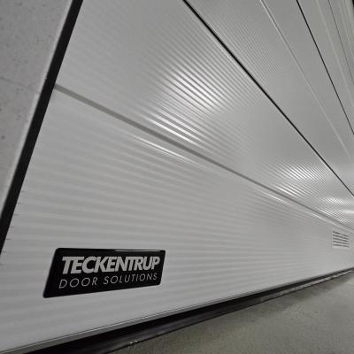 Sekcijska Garazna Vrata 21