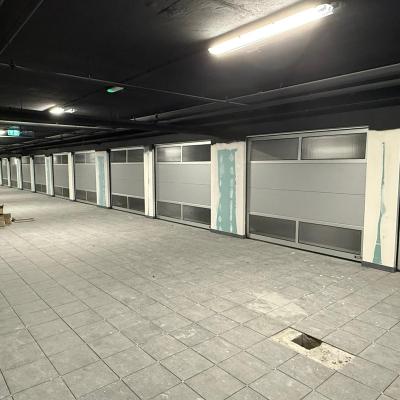 Sekcijska Garazna Vrata 35