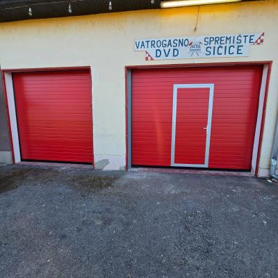 Sekcijska Garazna Vrata 40