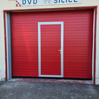 Sekcijska Vrata Sa Prolazom 9